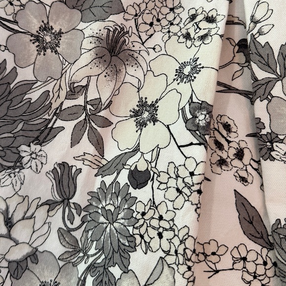 Old Navy Strapless Floral Mini Dress Size 2 LIKE NEW - Picture 4 of 16